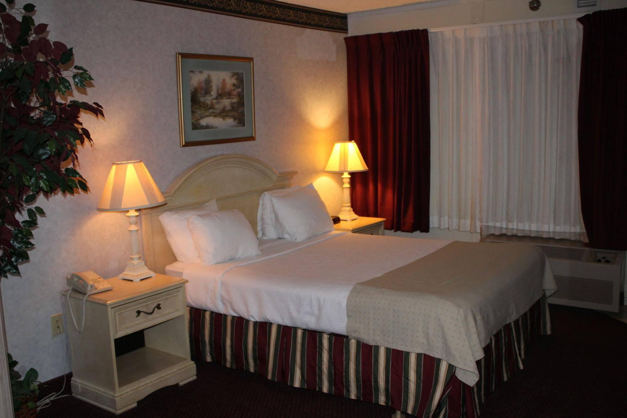 Best Western Plus Wausau Tower Inn Buitenkant foto