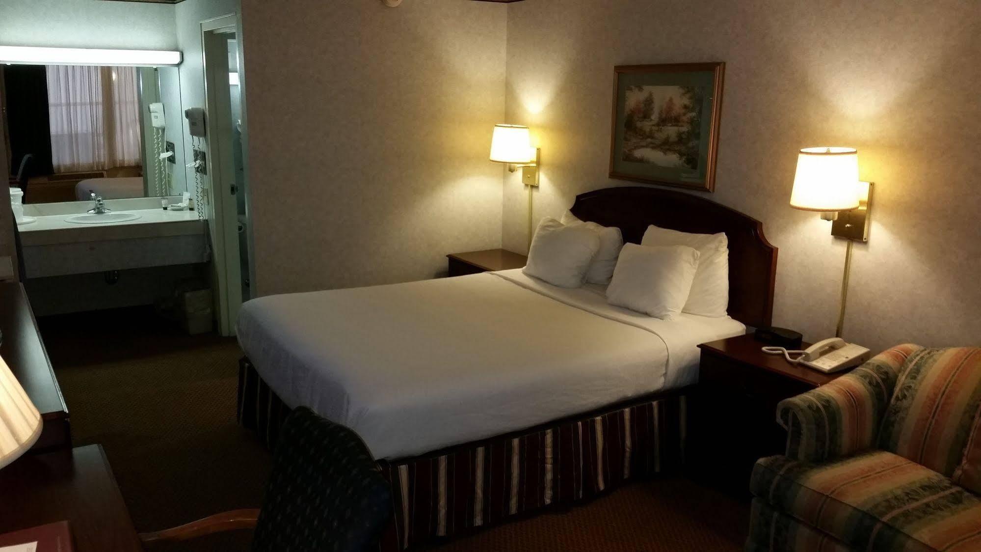Best Western Plus Wausau Tower Inn Buitenkant foto