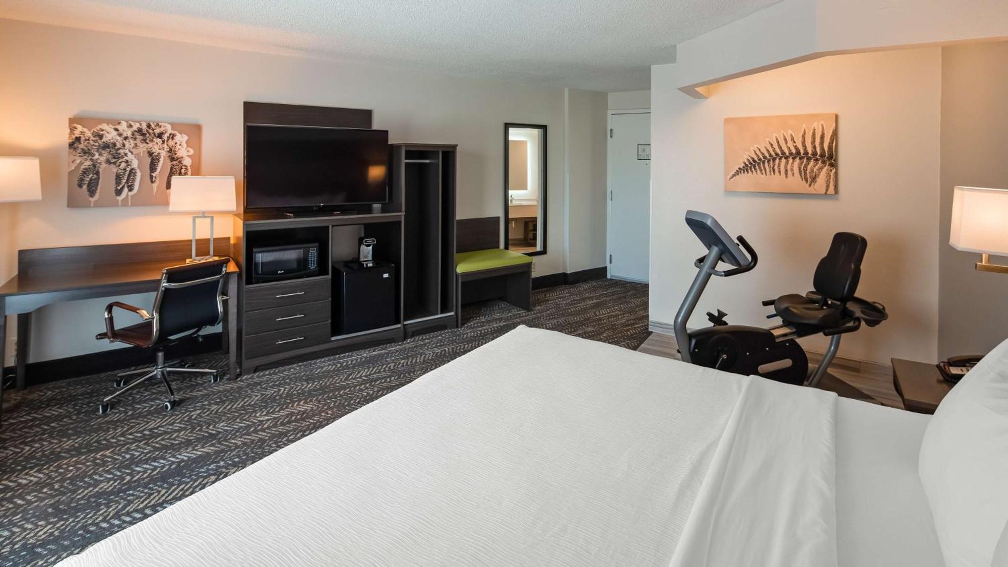 Best Western Plus Wausau Tower Inn Buitenkant foto