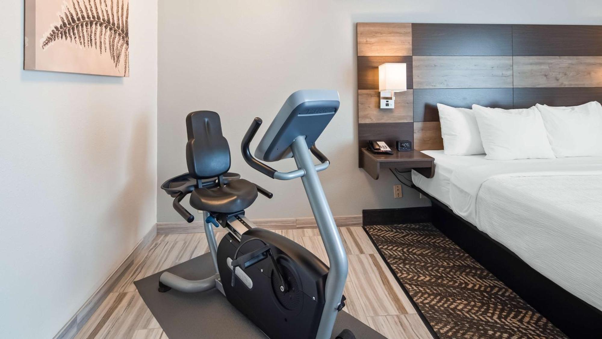 Best Western Plus Wausau Tower Inn Buitenkant foto